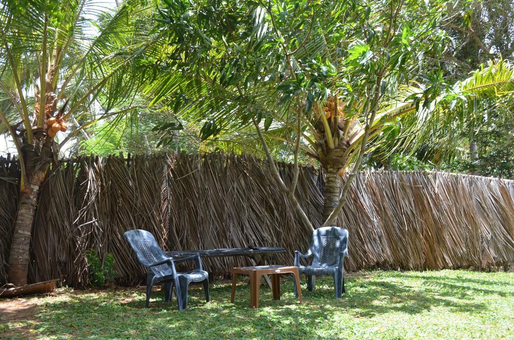 Yaye Guest House Тиссамахарама Экстерьер фото